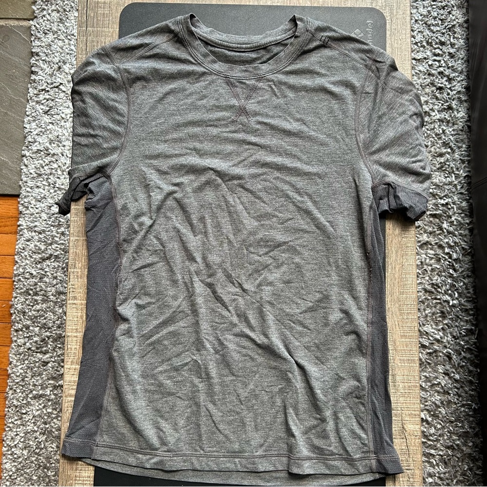 Lululemon Swiftly Tech Tee